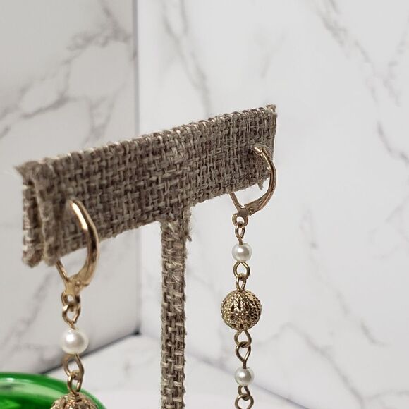 LONG DANGLING LEVERBACK EARRINGS - Picture 6 of 6